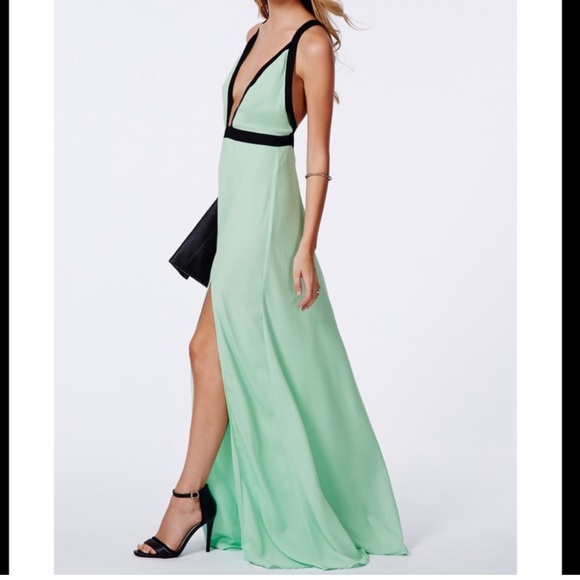 Missguided Green Gown - Picture 3 of 8